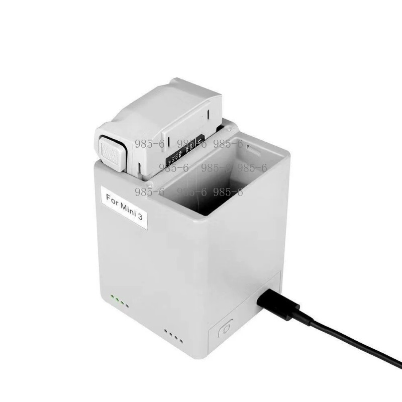 Mini 4 Pro Mini 3 Pro ドローンアクセサ - Drone Charging Hub のレビューと価格